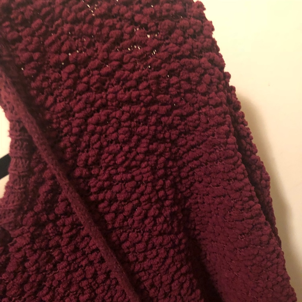 American Threads Matron Popcorn Pullover - image 3